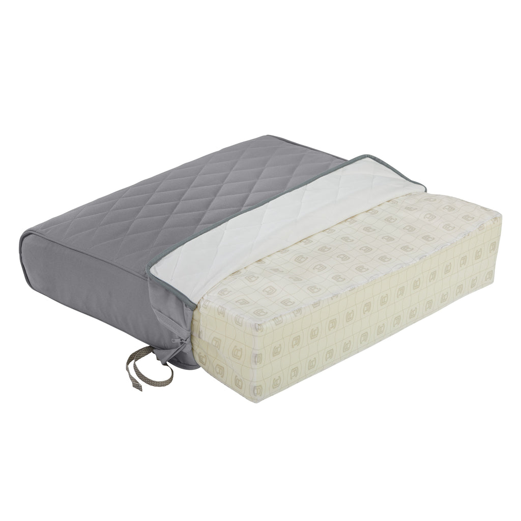 Easygoing Covers_QuiltedCushion_Detail_Reveal_Grey.jpg