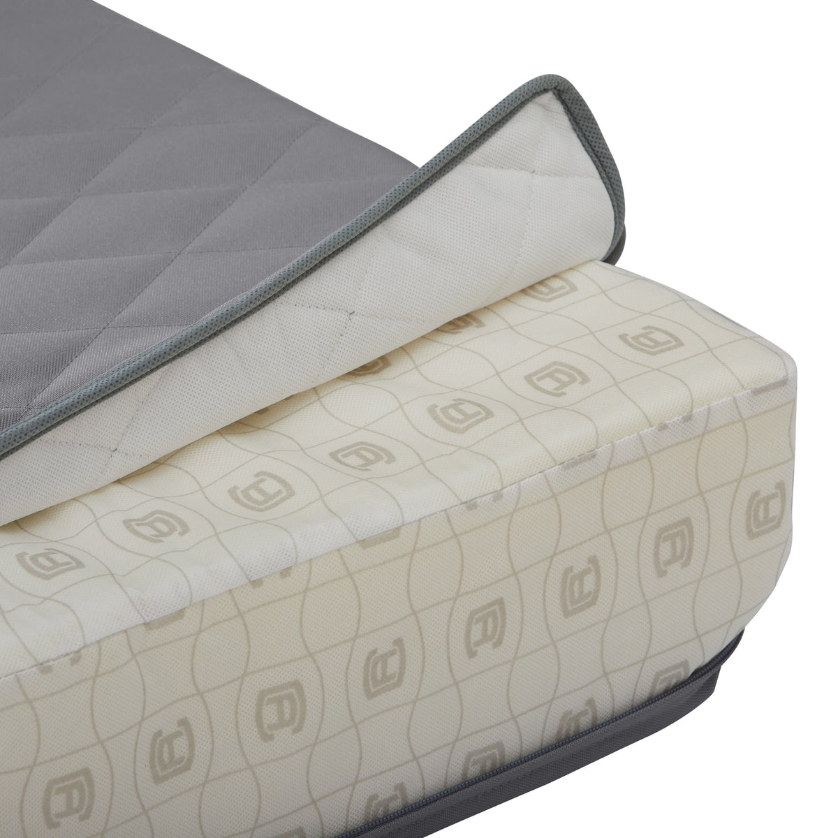 Easygoing Covers_QuiltedCushion_Detail_BoundSeam_Grey.jpg