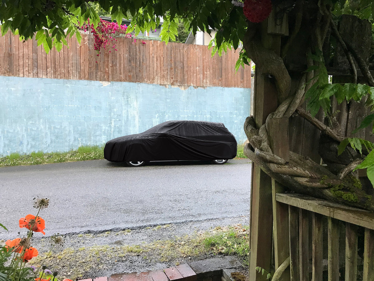 10-107_AUTO_OverdriveStretch_Hatch_Lifestyle_Social.jpg